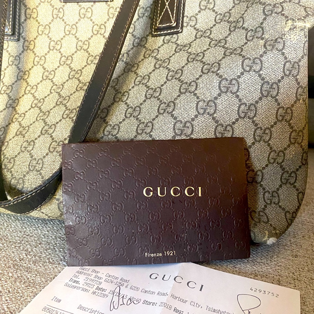 Gucci bag. ❤️ - Picture 5 of 7
